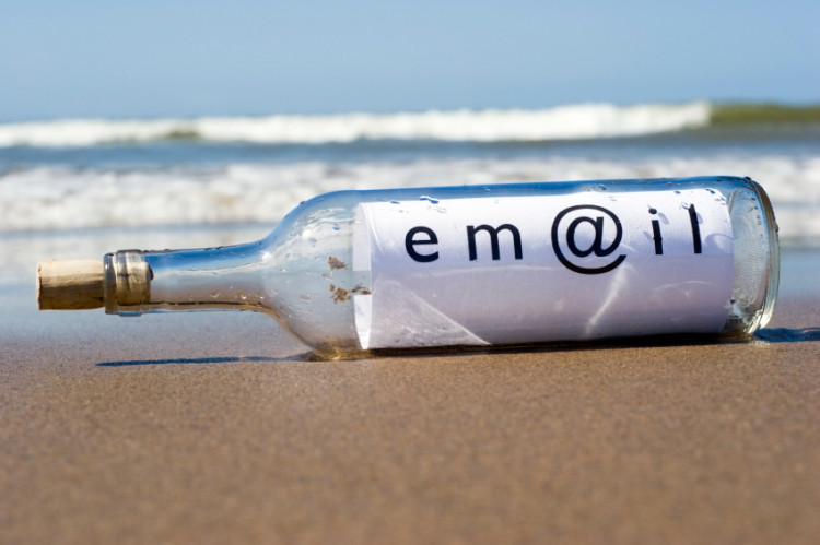 Increasing response rates when email recruiting